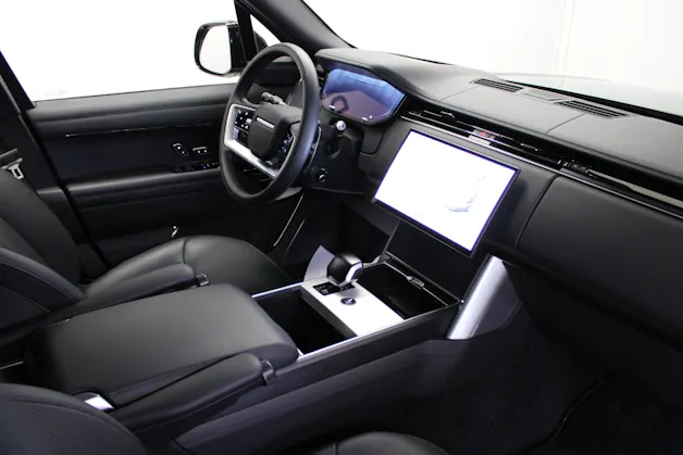 Land Rover Range Rover LWB P615 4.4 V8 SV Automatic