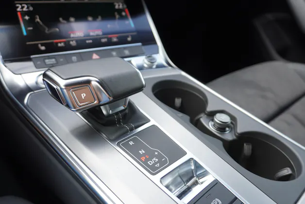 Audi A6 Avant 45 TDI Sport quattro tiptronic S LINE!!!