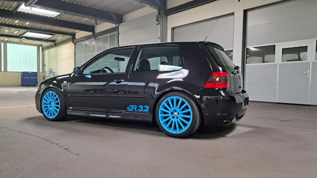 VW Golf R32 4Motion