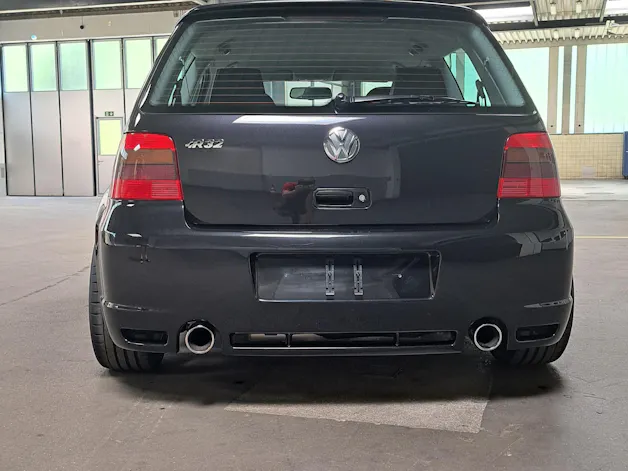 VW Golf R32 4Motion