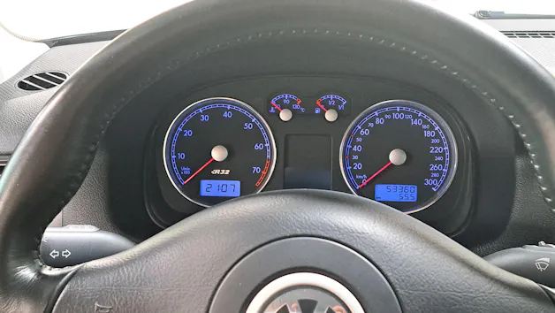 VW Golf R32 4Motion