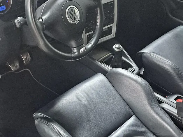 VW Golf R32 4Motion