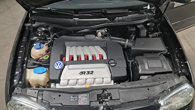 VW Golf R32 4Motion