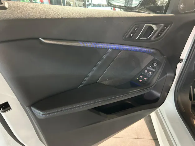 BMW 120i Pure M Sport Steptronic