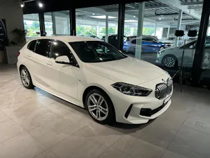 BMW 120i Pure M Sport Steptronic