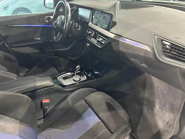 BMW 120i Pure M Sport Steptronic