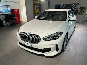 BMW 120i Pure M Sport Steptronic