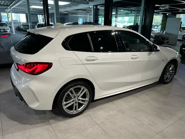 BMW 120i Pure M Sport Steptronic
