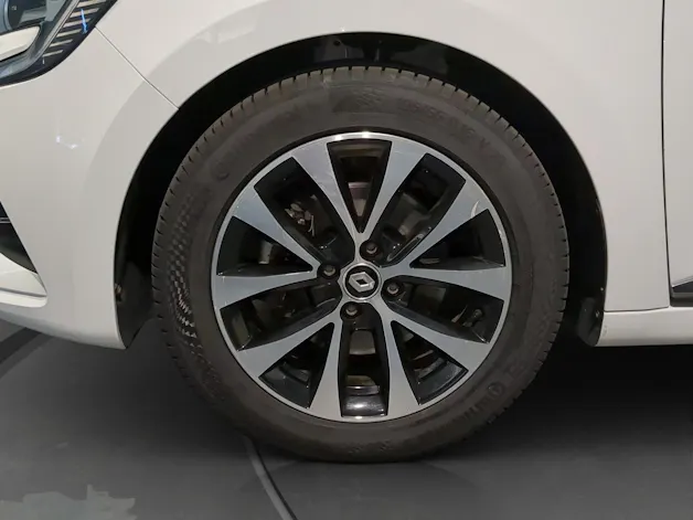 Renault Clio 1.6 E-Tech Techno