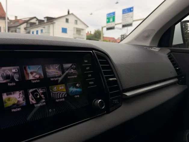 Škoda Karoq Selection *** ACC & RÜCKFAHRKAMERA ***