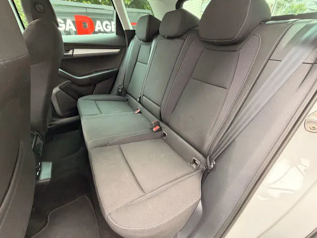 Škoda Karoq Selection *** ACC & RÜCKFAHRKAMERA ***