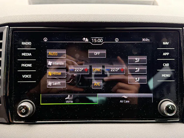 Škoda Karoq Selection *** ACC & RÜCKFAHRKAMERA ***