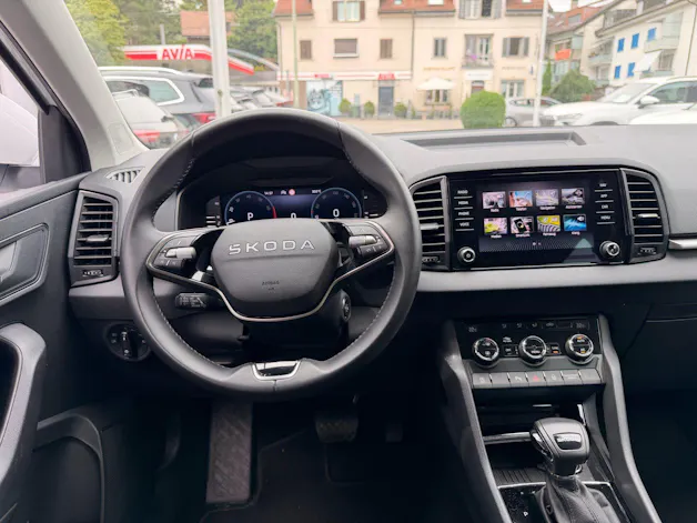 Škoda Karoq Selection *** ACC & RÜCKFAHRKAMERA ***