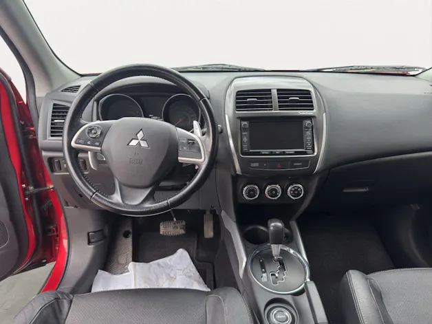 Mitsubishi ASX 2.2 DID Navigator 4WD Automatic