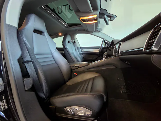 Porsche Panamera 4.8 V8 4S PDK
