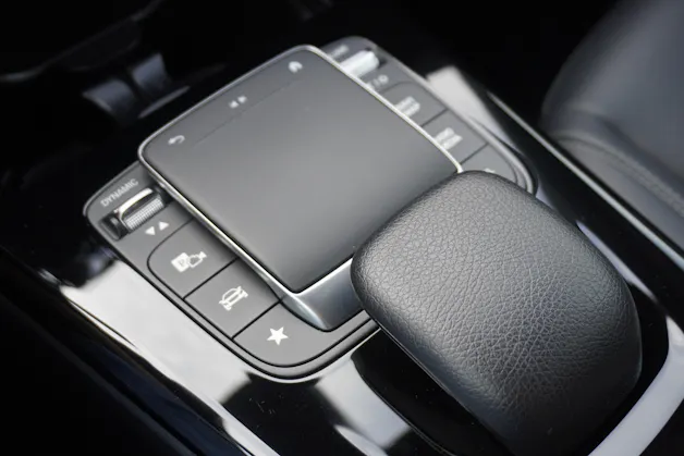 Mercedes-Benz A 180 Style 7G-DCT