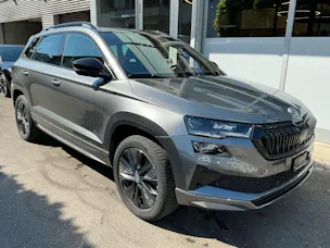 Škoda Karoq Sportline 4x4 *** PANORAMADACH ***