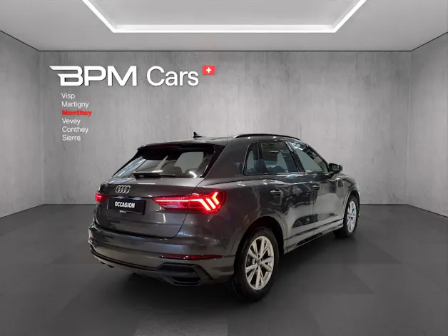 Audi Q3 35 TFSI S line S-tronic