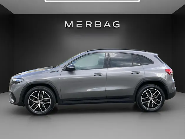 MERCEDES-BENZ EQB 300 4Matic AMG Line