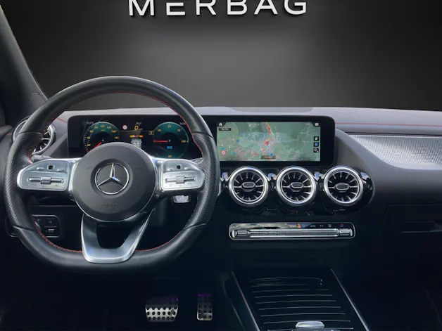 MERCEDES-BENZ EQB 300 4Matic AMG Line