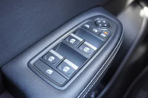 Renault Arkana 1.6 E-Tech Techno