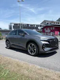 Audi Q4 e-tron 45 Edition Swiss Ski quattro *inkl. Winterkomplettrad + Garantie*