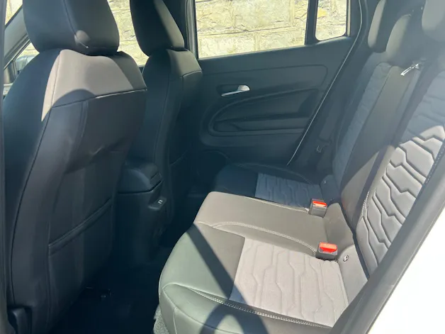 Jeep Avenger 1.2 Turbo MHEV Upland Plus 4xe