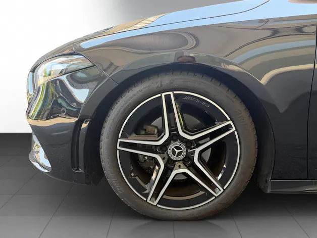 Mercedes-Benz A 200 AMG Line