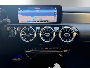 Mercedes-Benz A 200 AMG Line