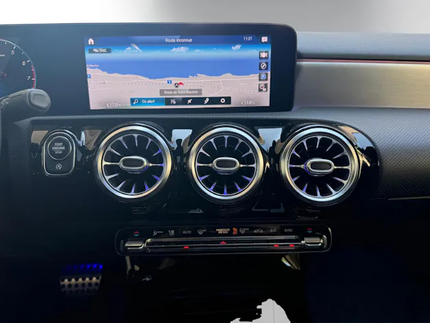 Mercedes-Benz A 200 AMG Line