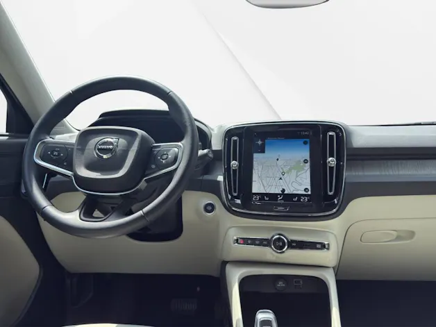 VOLVO XC40 B4 Benzin Mild Hybrid AWD Inscription Geartronic
