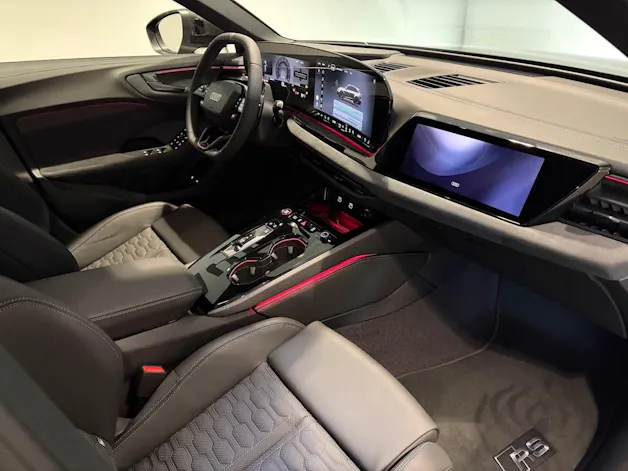Audi RS 5 Avant TFSI 470 kW Tiptronic quattro