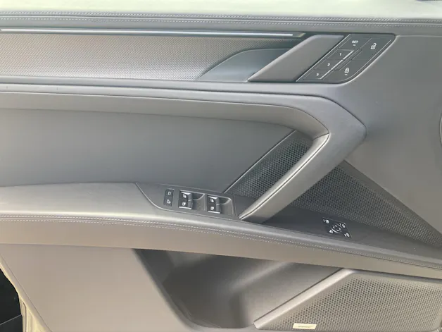 Porsche Cayenne Electric 113 kWh