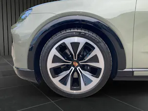 Porsche Cayenne Electric 113 kWh