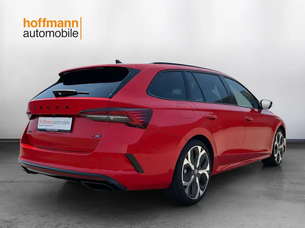 Škoda Octavia Combi 2.0 TSI DSG RS 30 Years Edition