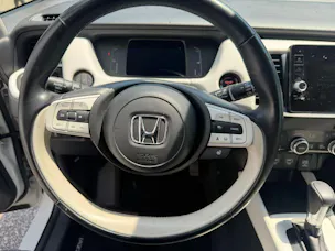 Honda Jazz 1.5i-MMD Executive E-CVT