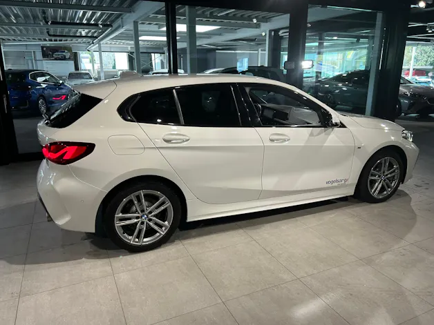 BMW 120i Pure M Sport Steptronic