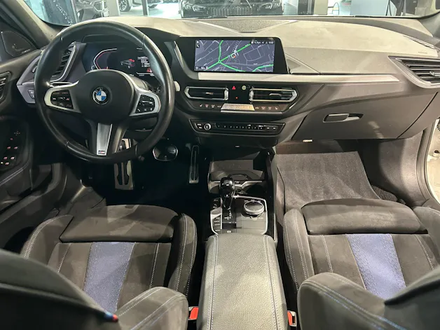 BMW 120i Pure M Sport Steptronic