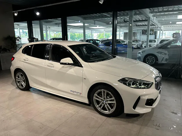 BMW 120i Pure M Sport Steptronic