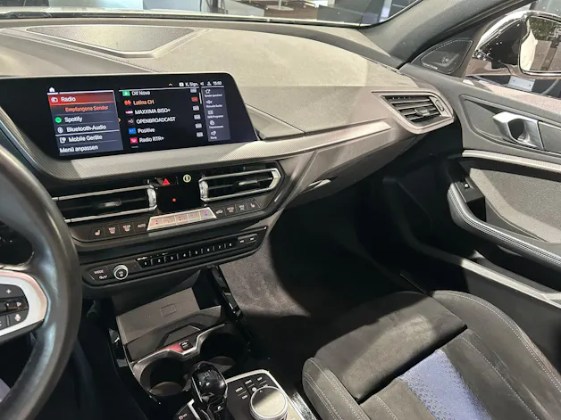 BMW 120i Pure M Sport Steptronic