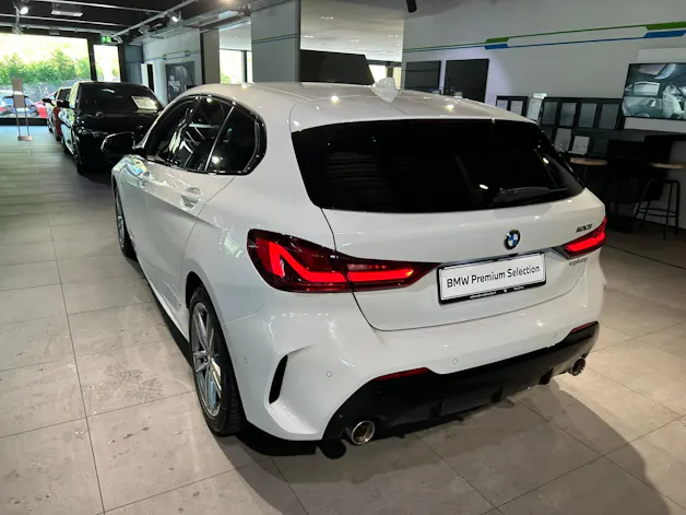 BMW 120i Pure M Sport Steptronic