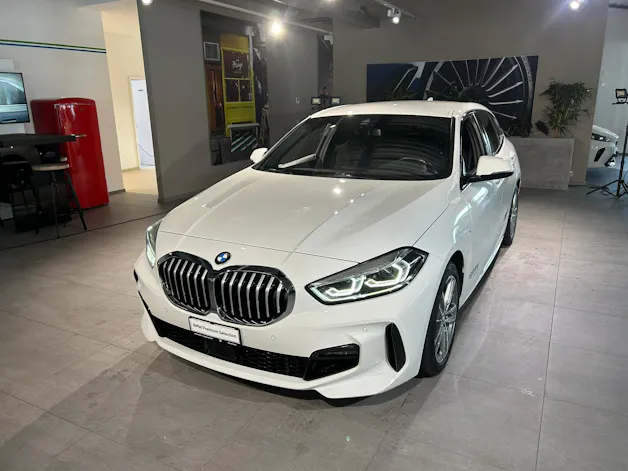 BMW 120i Pure M Sport Steptronic