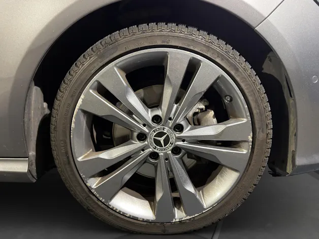 Mercedes-Benz CLA Shooting Brake 220 Urban 4Matic 7G-DCT
