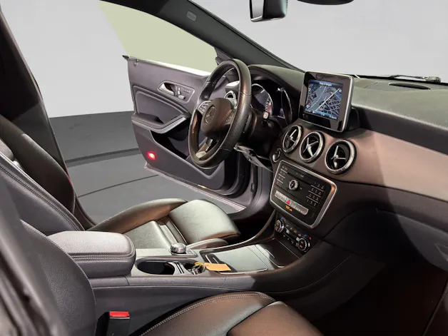 MERCEDES-BENZ CLA Shooting Brake 220 Urban 4Matic 7G-DCT