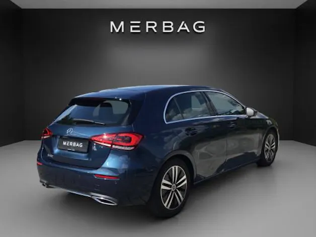 Mercedes-Benz A 180