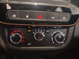 Dacia Spring 27 kWh Electric 65 Extreme