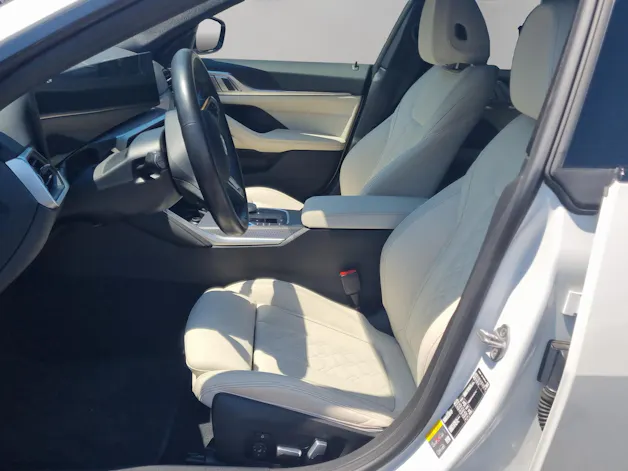 BMW i4 M50