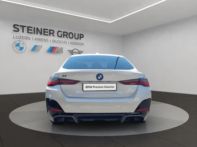 BMW i4 M50