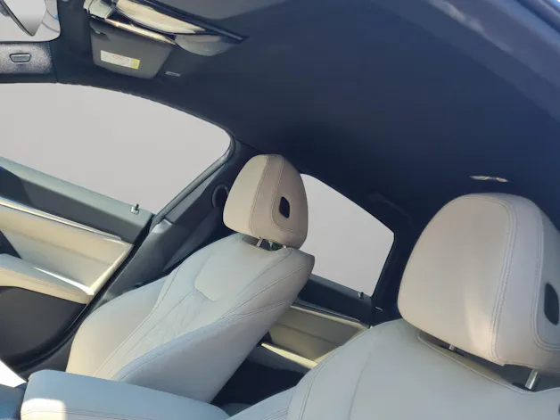 BMW i4 M50
