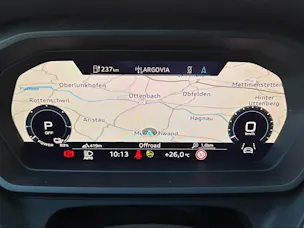 Audi Q4 e-tron 45 quattro Mythosschwarz Metallic